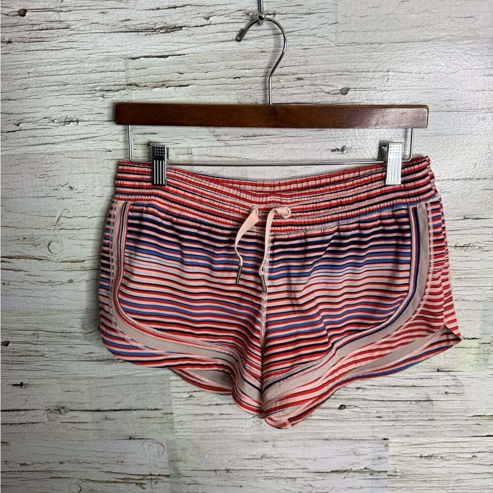 Lululemon Make A Move striped shorts size 6